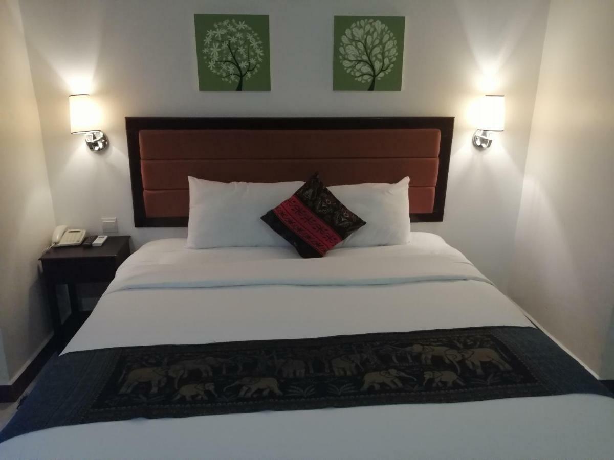 South Asia View Hotel Phnom-Penh Buitenkant foto
