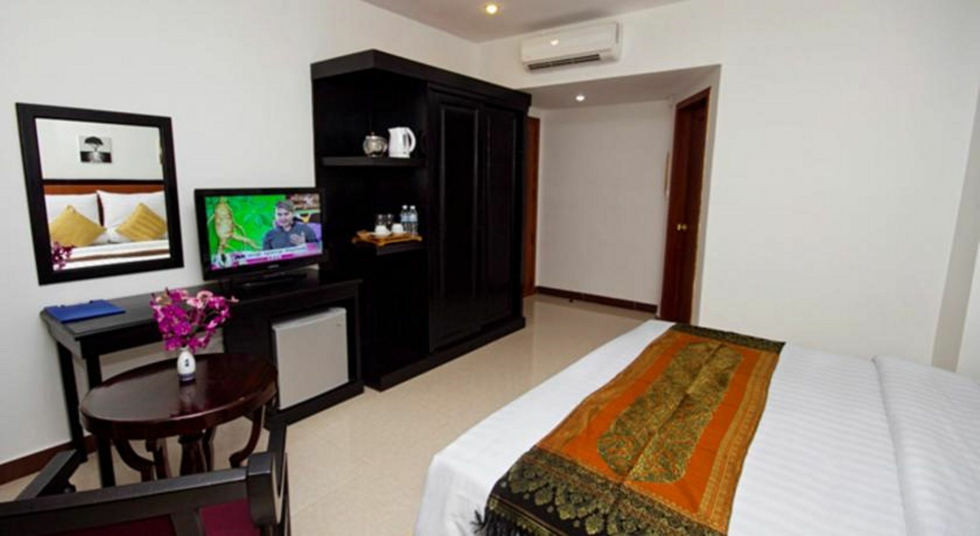 South Asia View Hotel Phnom-Penh Buitenkant foto